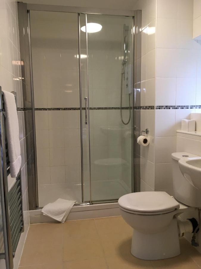 T & J Motel Lamberhurst Екстериор снимка