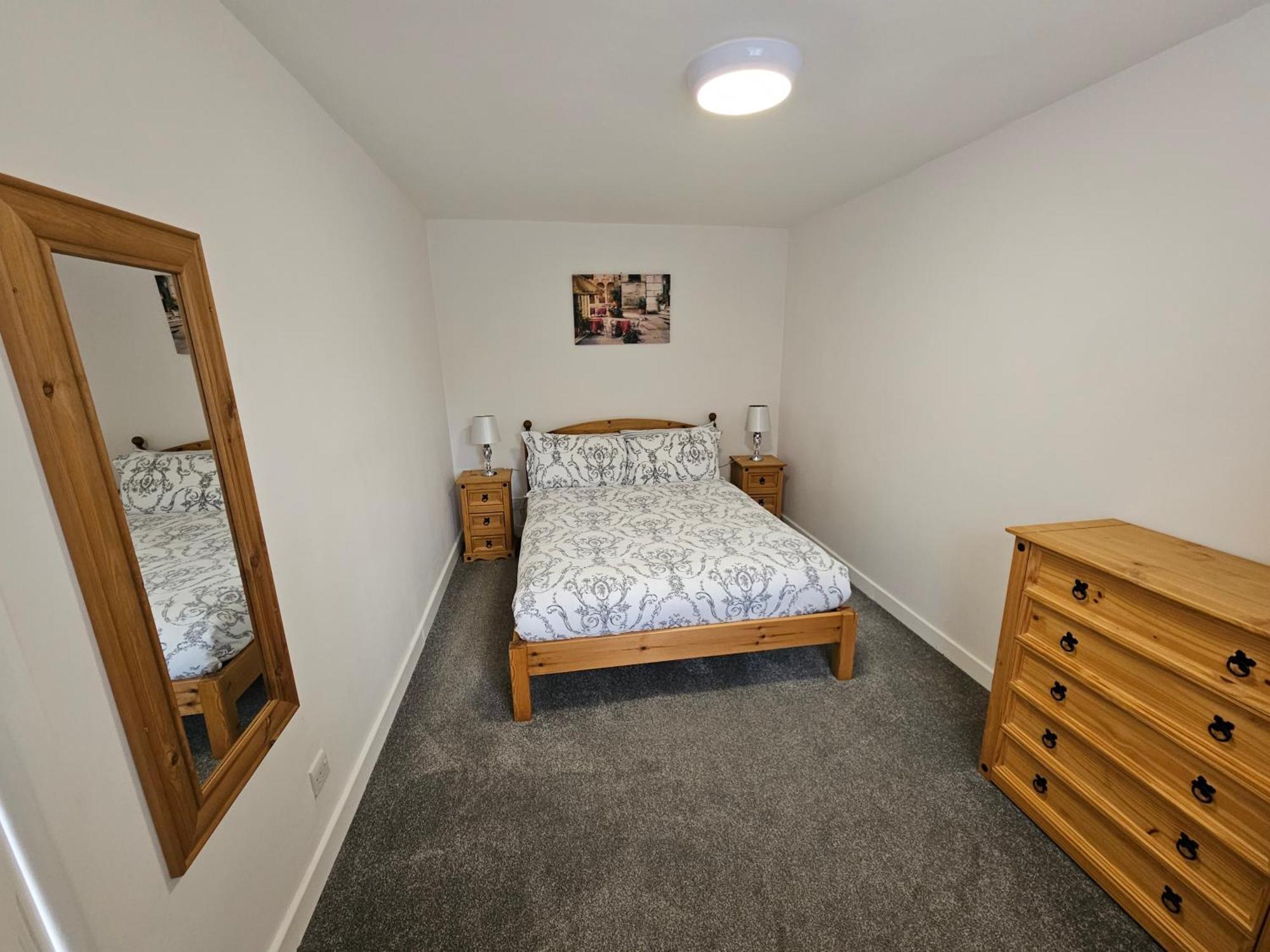 T & J Motel Lamberhurst Екстериор снимка